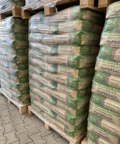 Holz-Pellets im Papiersack 975 kg Palette 6 mm