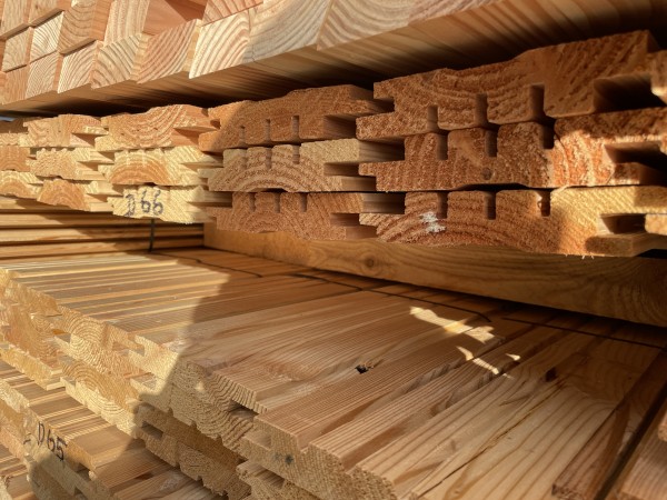 Douglasie R3D 27x144 Nut/Feder Schalung Fassade Sonderposten