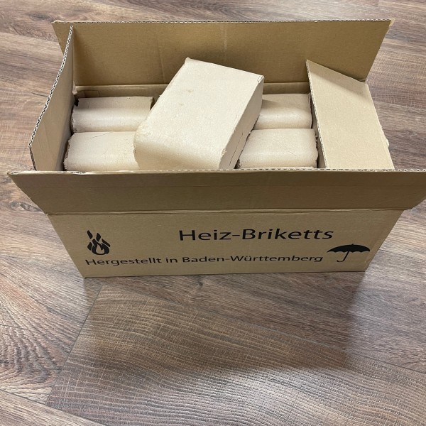 Buche Briketts Palette 960 kg im 10 kg Karton deutsches Produkt