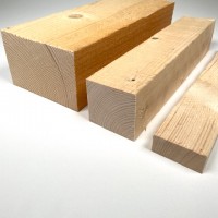 Fichte / Tanne Kantholz 100x100 mm sägerau Fichte / Tanne Kantholz 100x100 mm sägerau