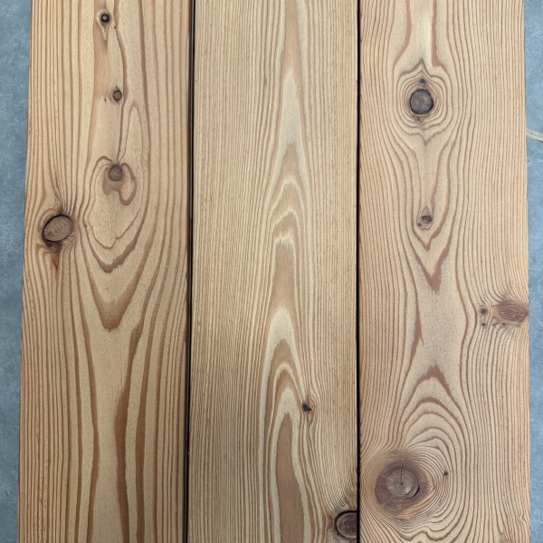 Dt. Lärche Terrassendielen 26x148 mm gebürstet splintfrei