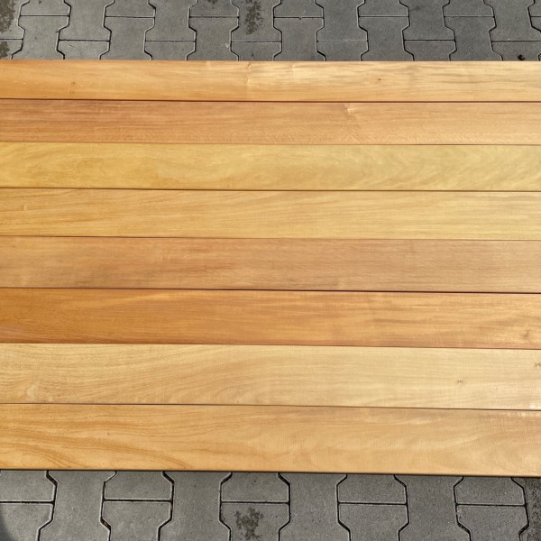 Garapa Glattkant 25x145 mm Terrassen-Bretter gehobelt & gerundet