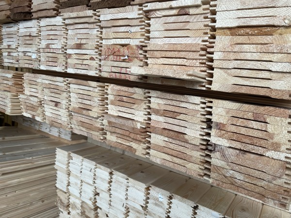 Nord. Kiefer 13x146 mm Profilbretter Nut/Feder B Sortierung